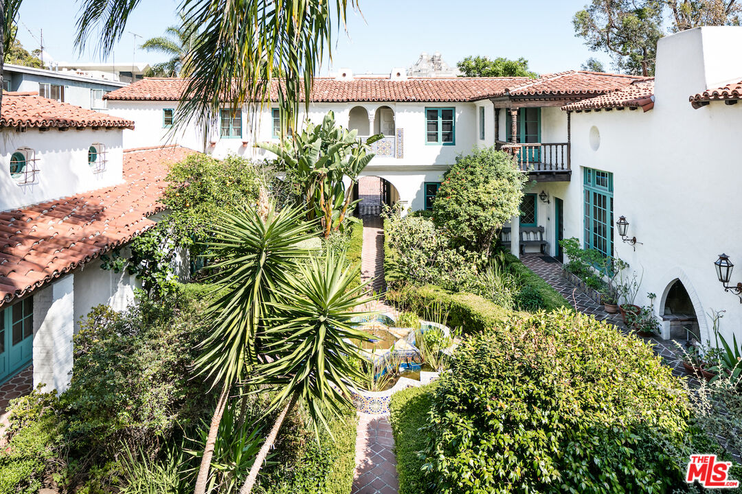 1471 Havenhurst Dr Unit: 9