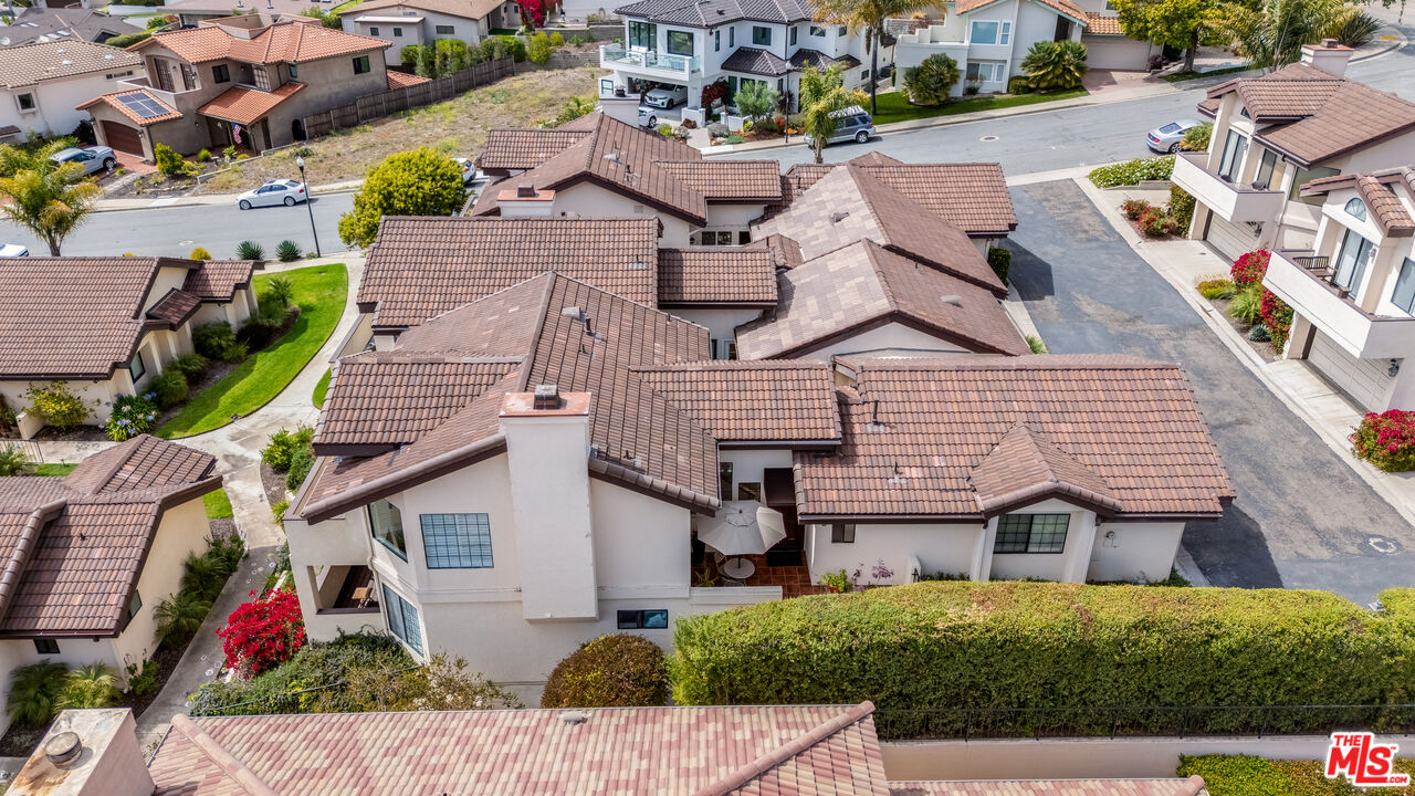 115 Searidge Ct