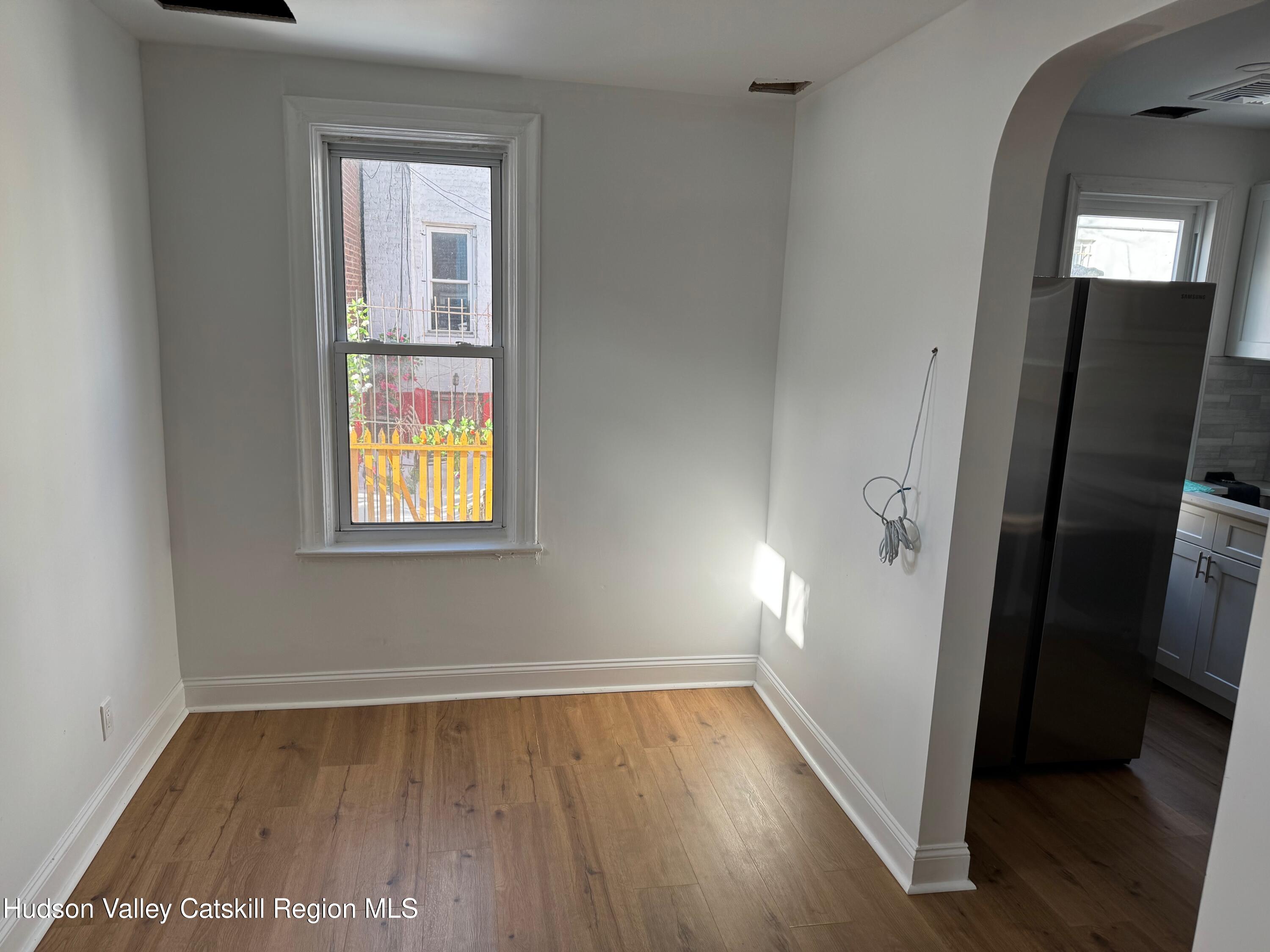284 E 57th Street