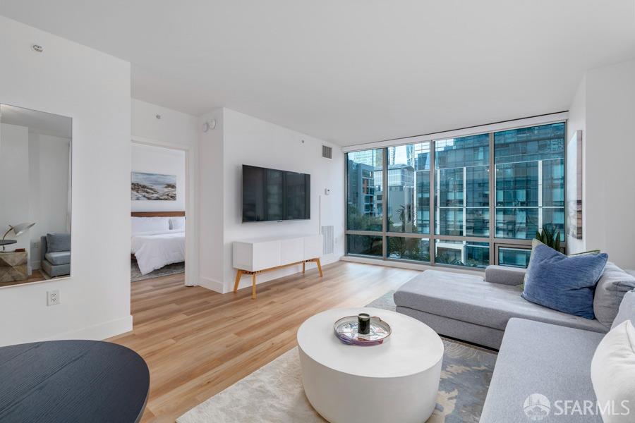 333 1st Street # N305