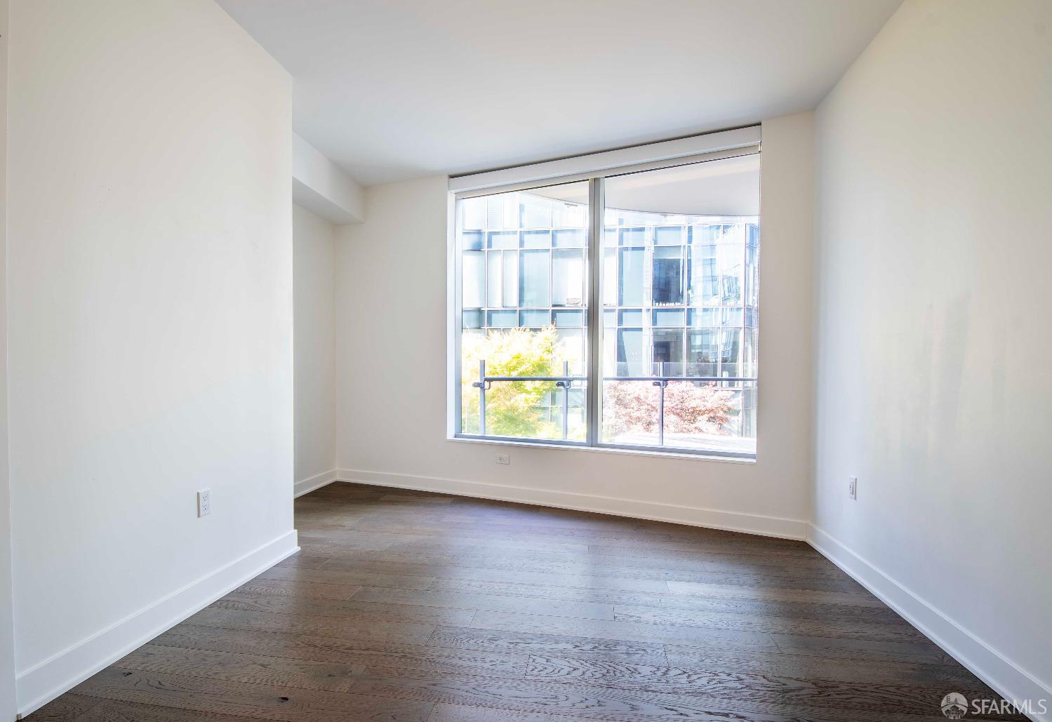 338 Main Street # 4G