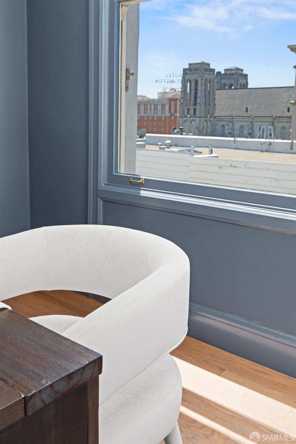 1250 Jones Street # 503