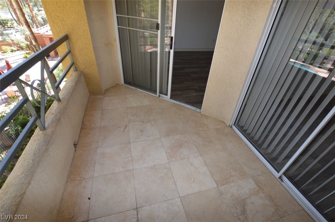 210 East Flamingo Road 203