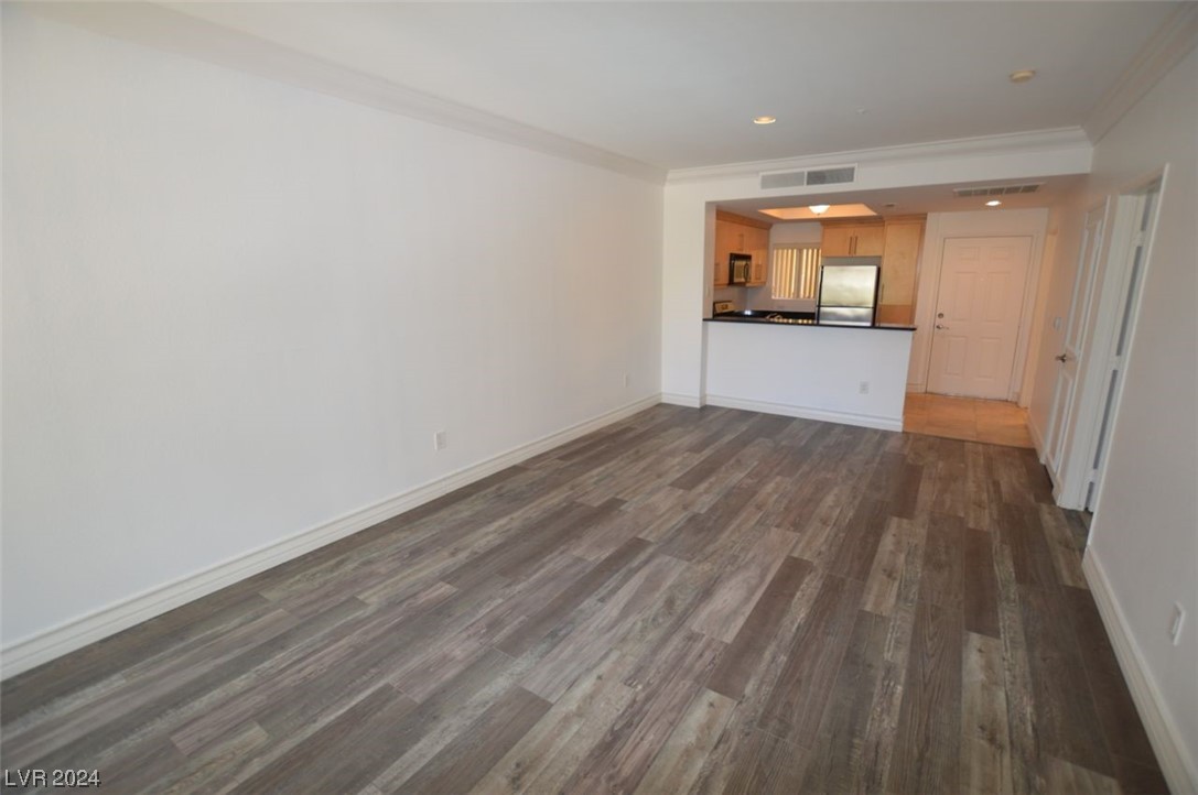 210 East Flamingo Road 203
