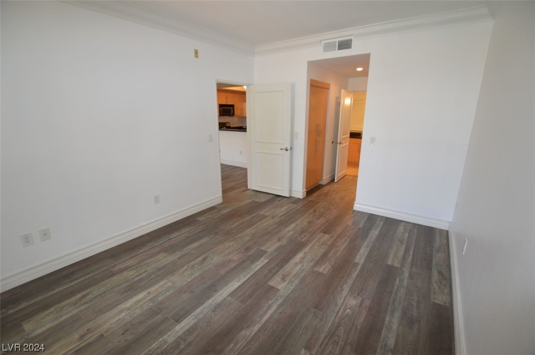 210 East Flamingo Road 203