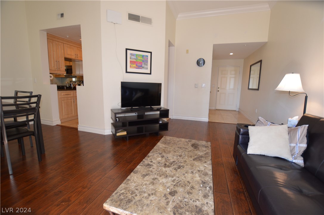 220 FLAMINGO Road 420