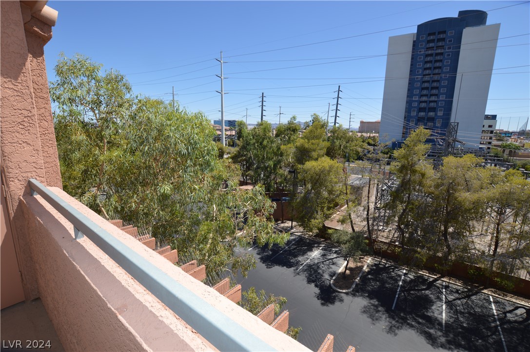 220 FLAMINGO Road 420