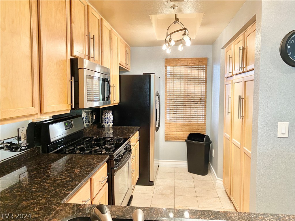 260 FLAMINGO Road 215