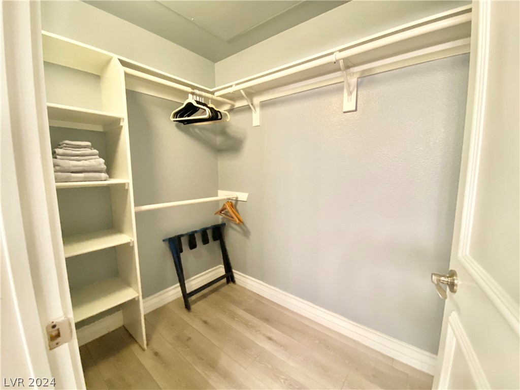 260 FLAMINGO Road 215