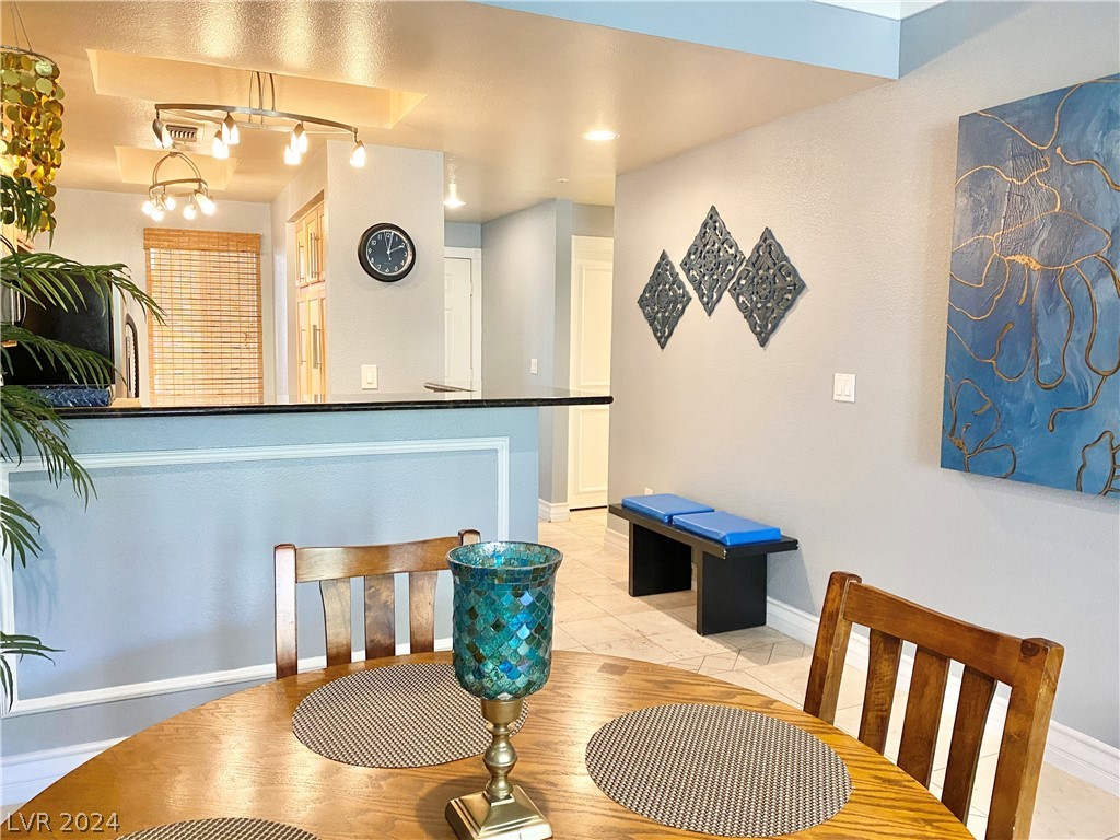 260 FLAMINGO Road 215