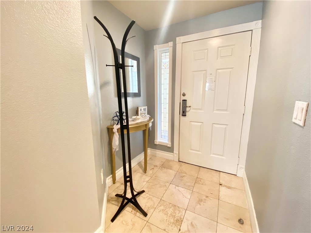 260 FLAMINGO Road 215