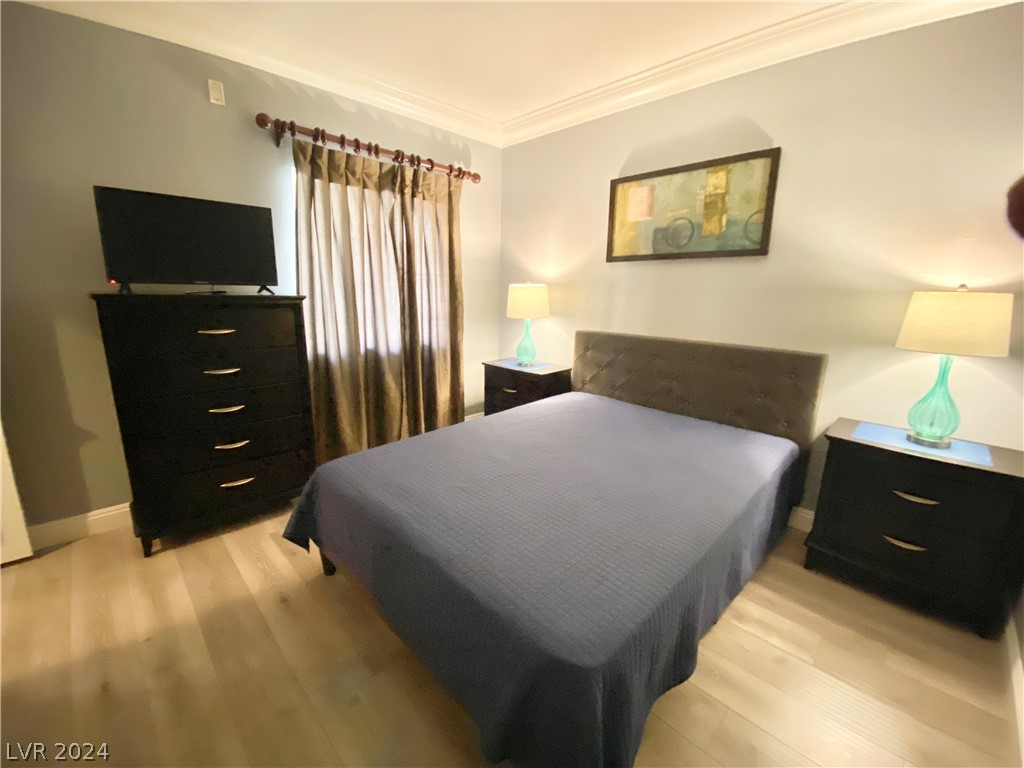 260 FLAMINGO Road 215