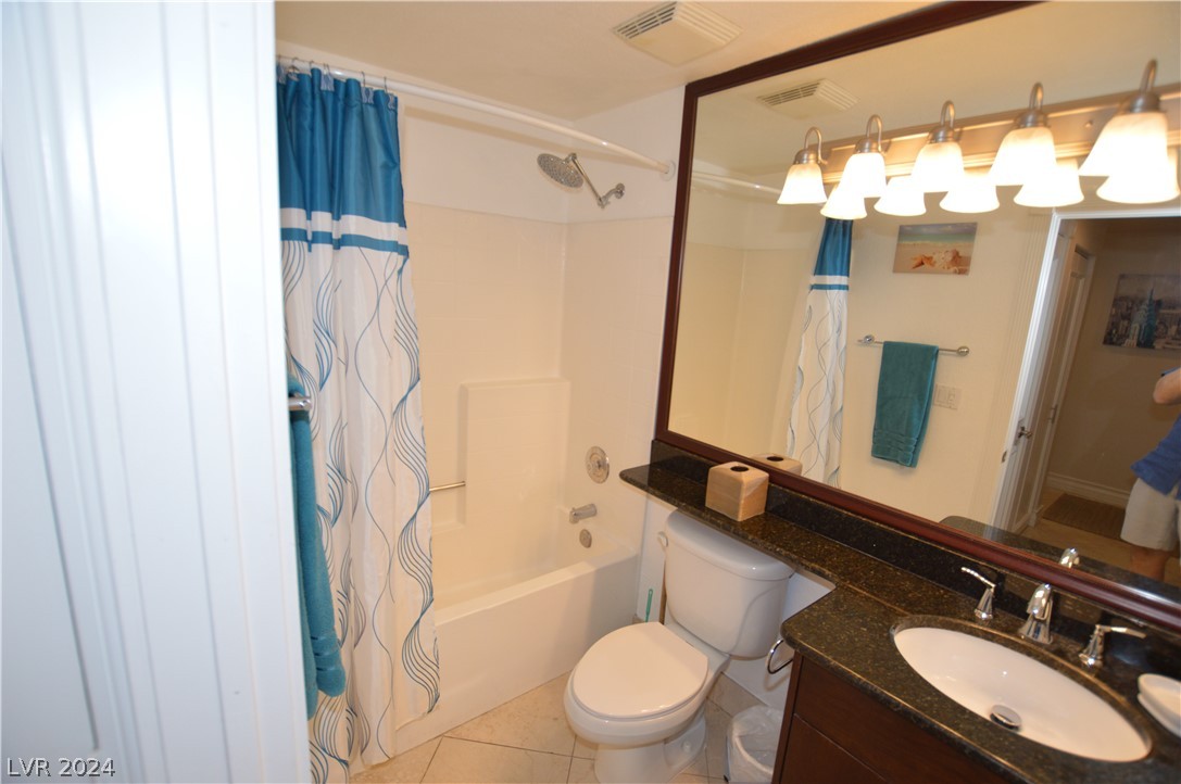 270 East Flamingo Road 223