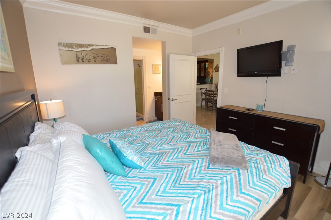 270 East Flamingo Road 223