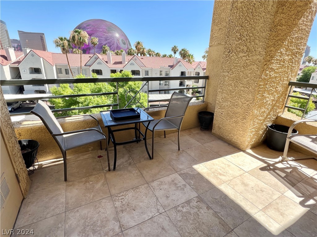 210 East Flamingo Road 320