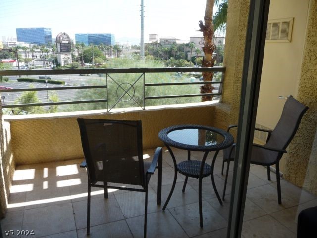270 East FLAMINGO Road 318