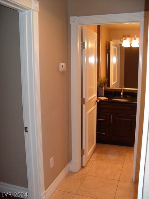 220 East FLAMINGO Road 113