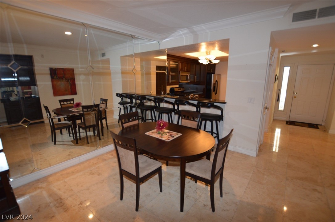 220 FLAMINGO Road 101