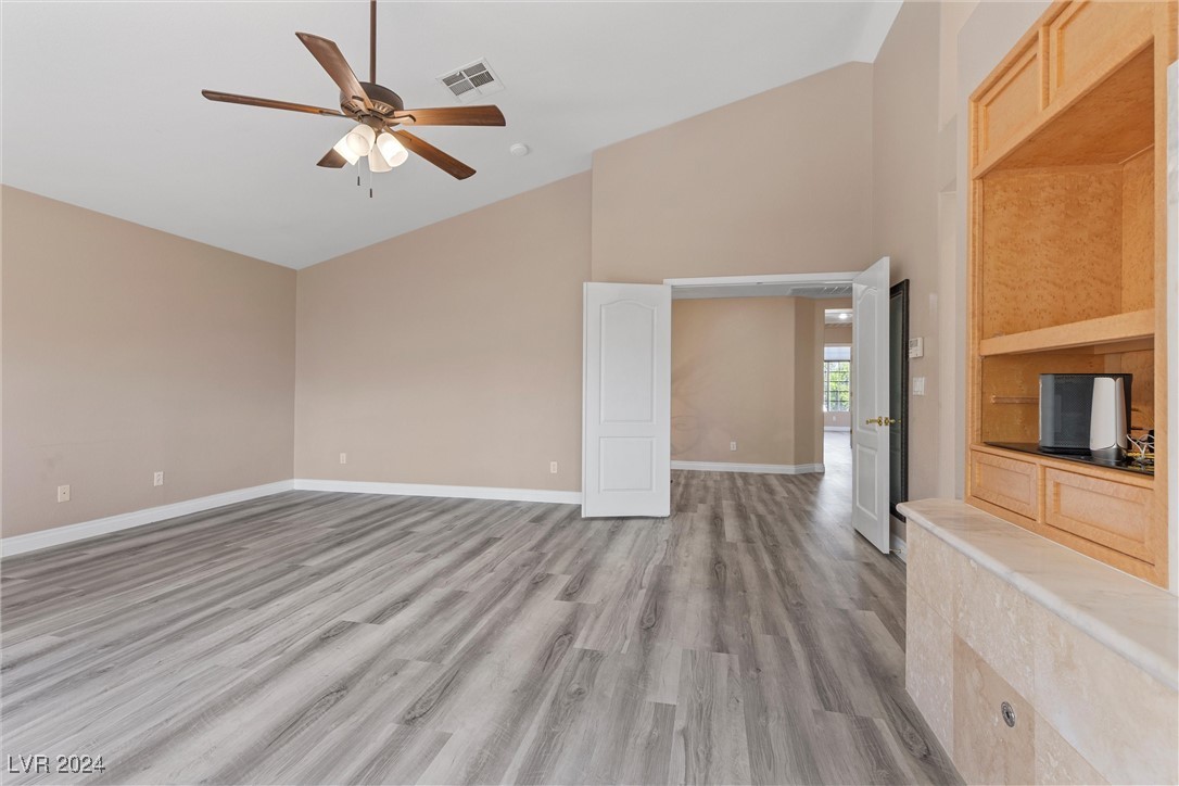 1712 Pink Cliff Court