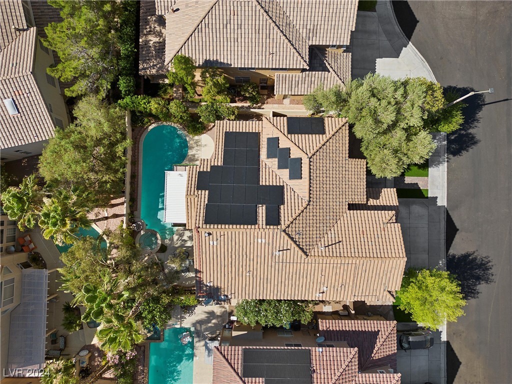 1712 Pink Cliff Court
