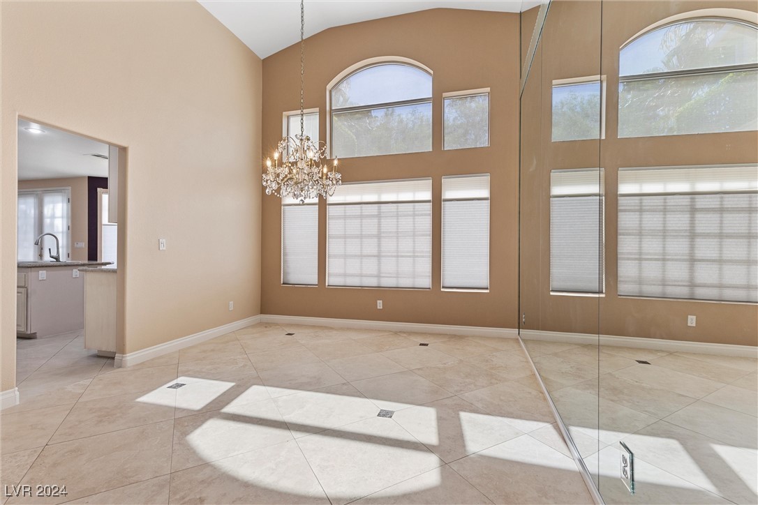 1712 Pink Cliff Court