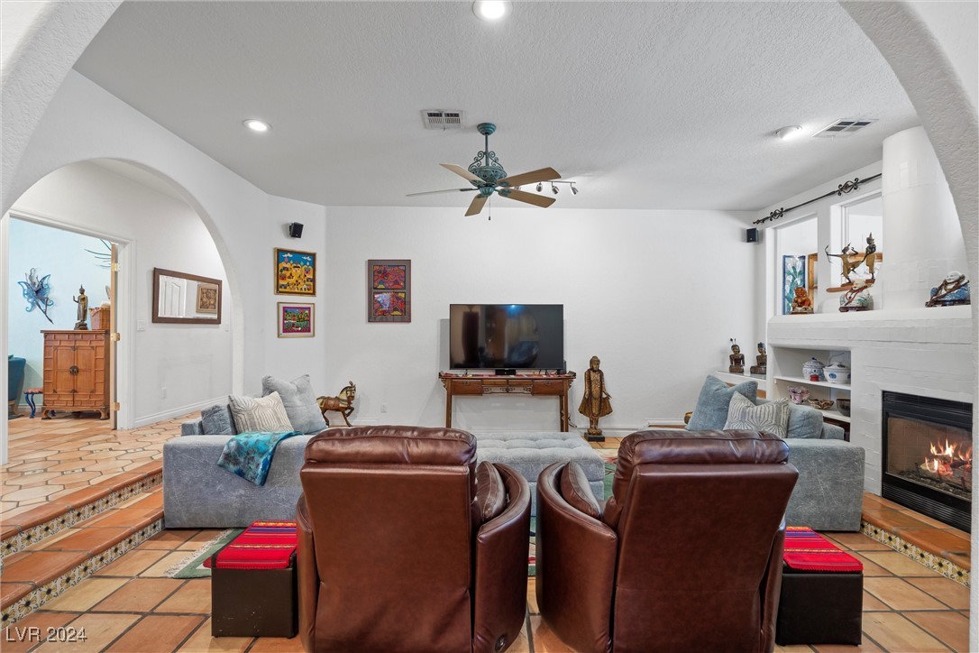 7411 Ohana Court