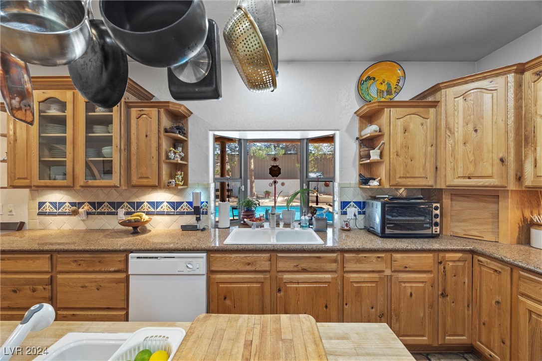 7411 Ohana Court