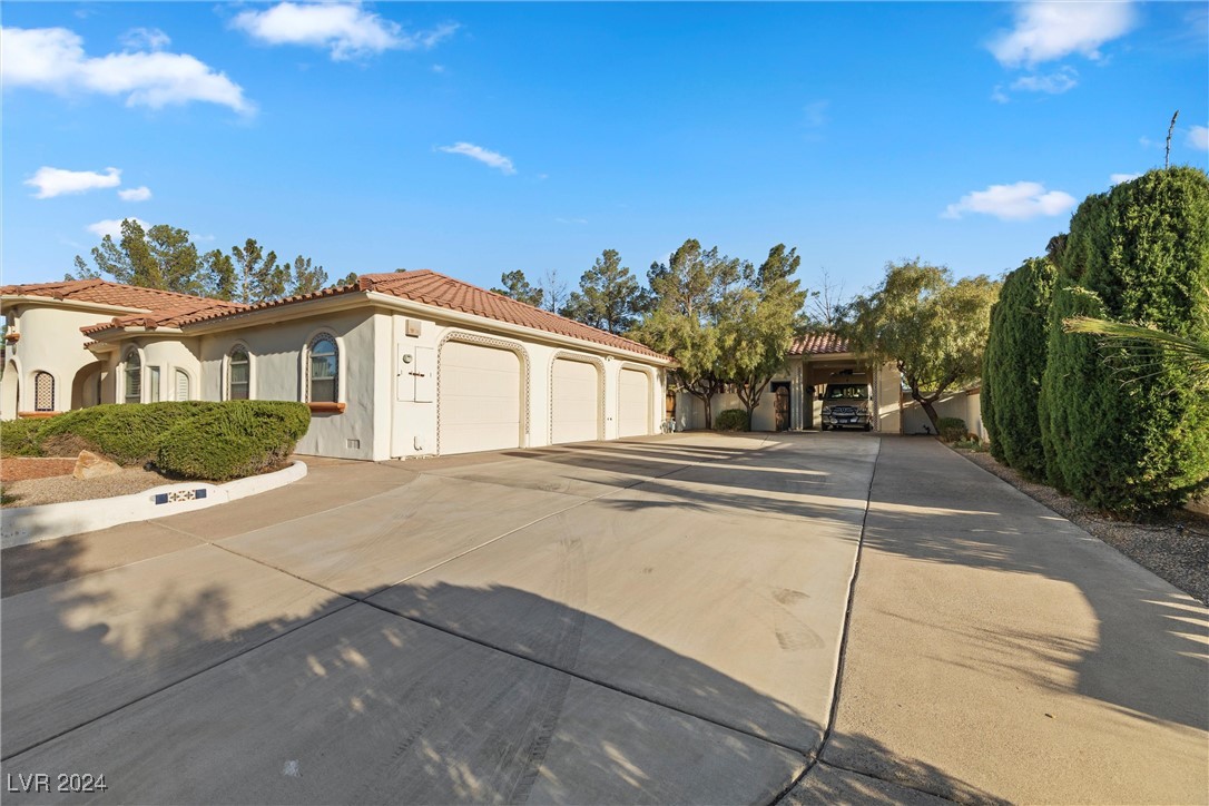 7411 Ohana Court