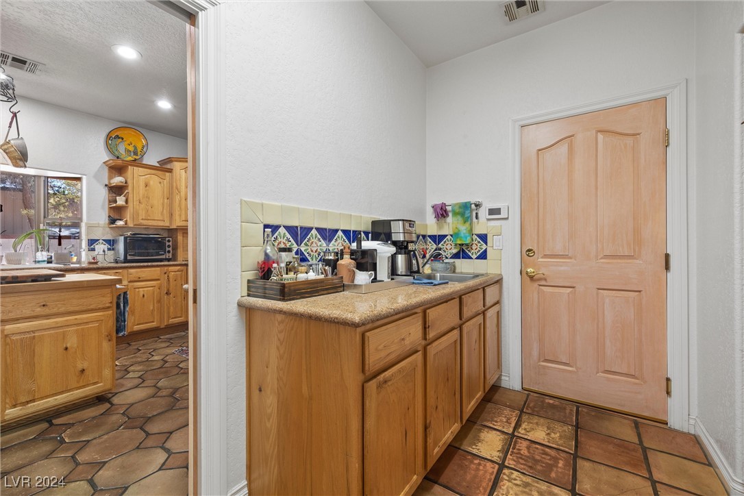 7411 Ohana Court