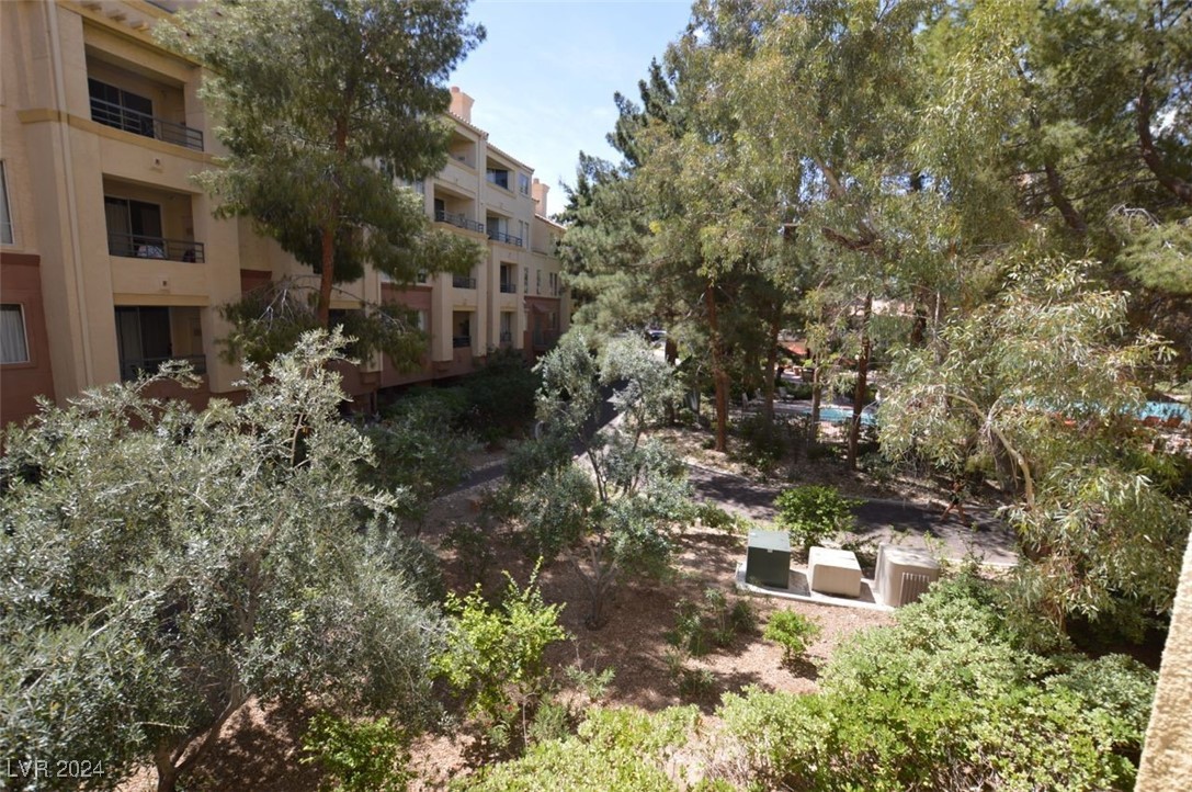 230 East Flamingo Road 129