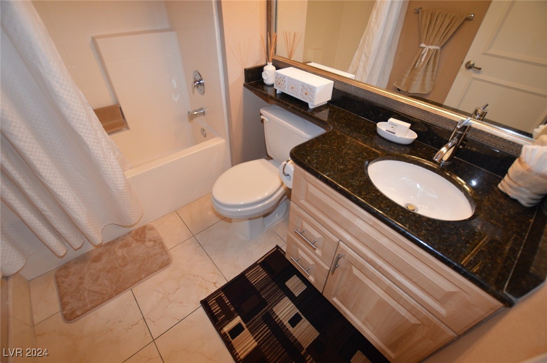 260 FLAMINGO Road 406