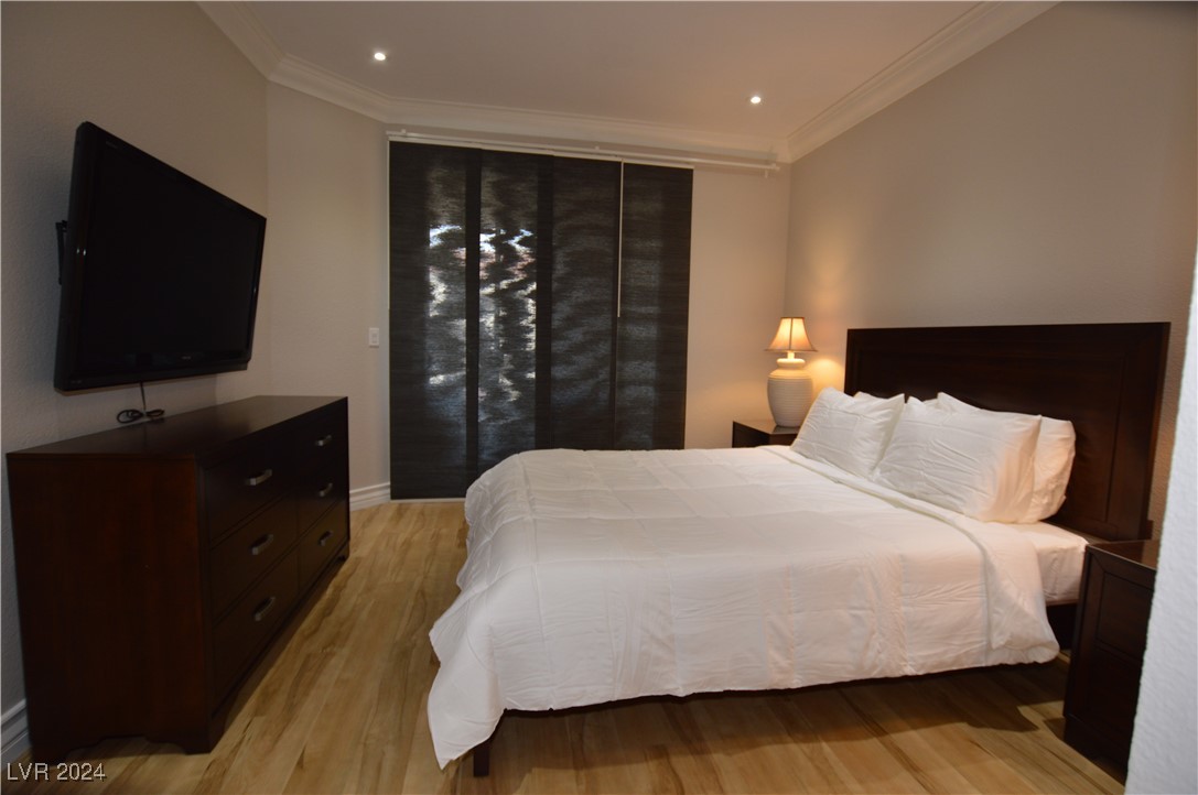 260 East Flamingo Road 125