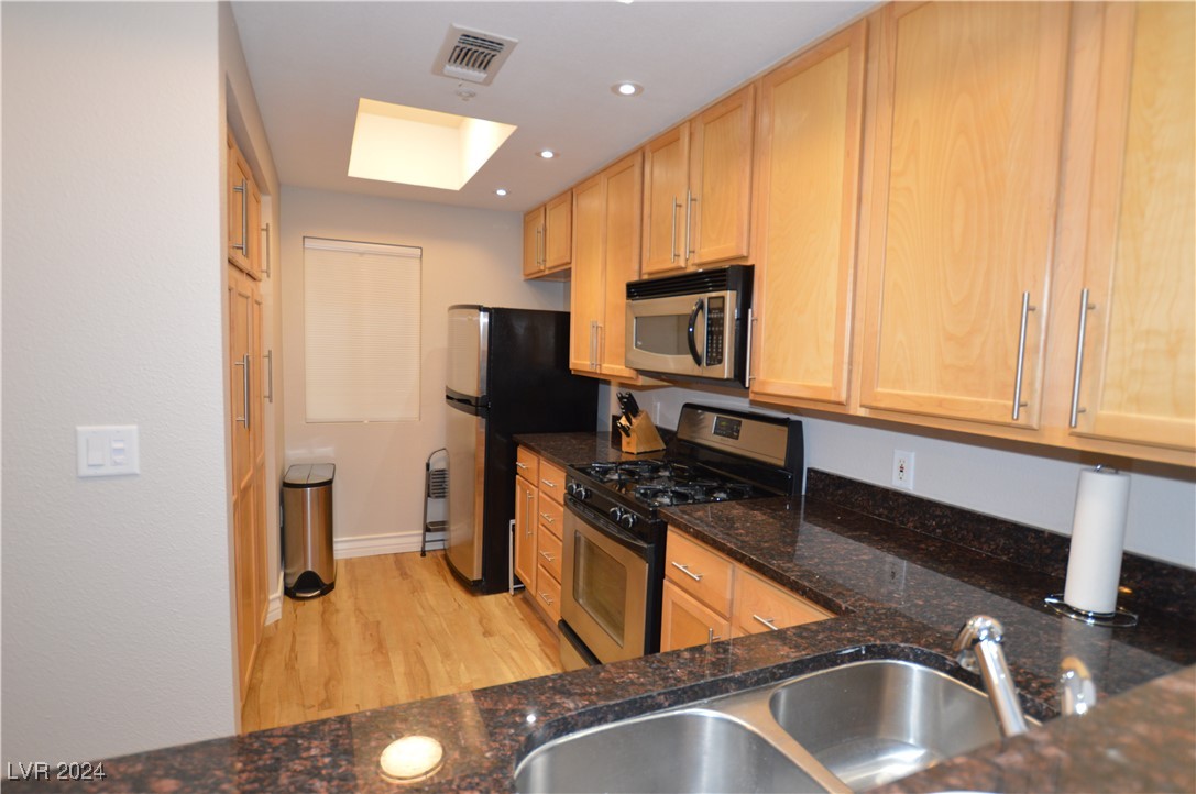 260 East Flamingo Road 125