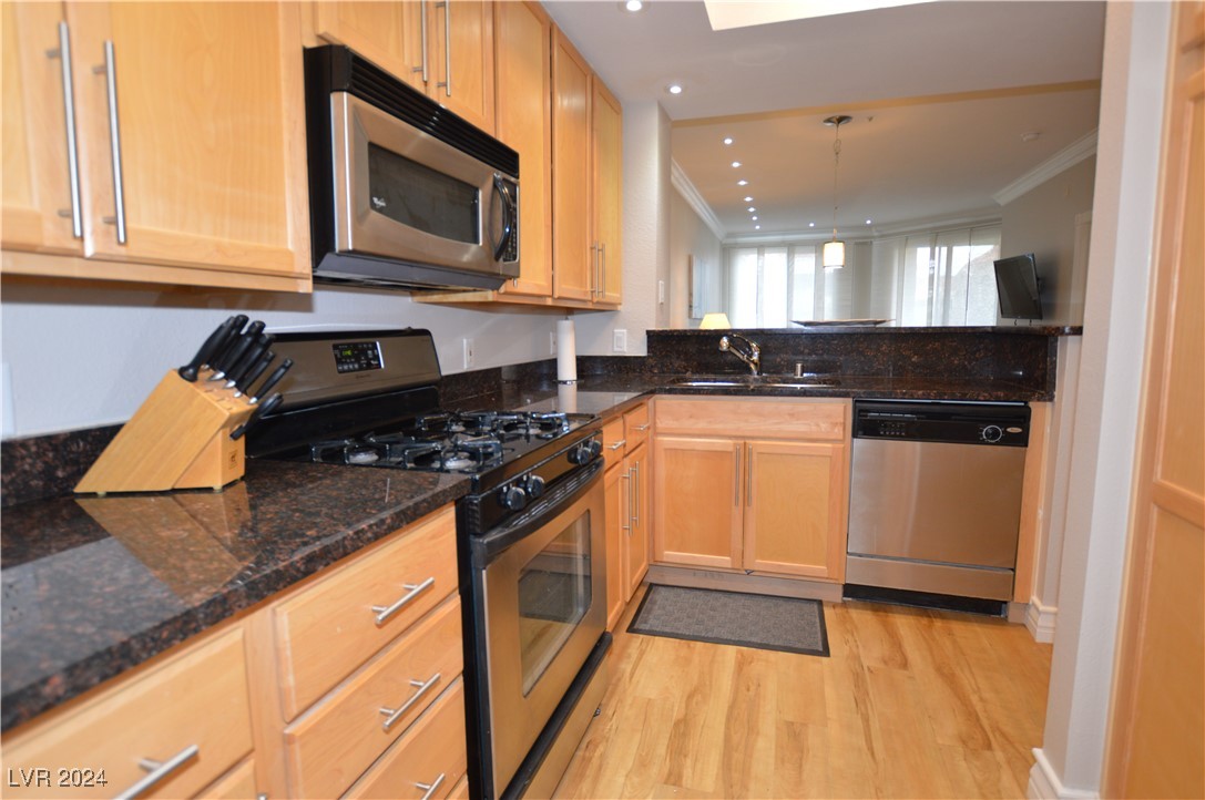 260 East Flamingo Road 125