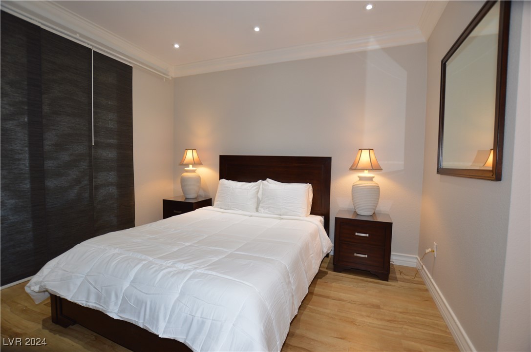 260 East Flamingo Road 125