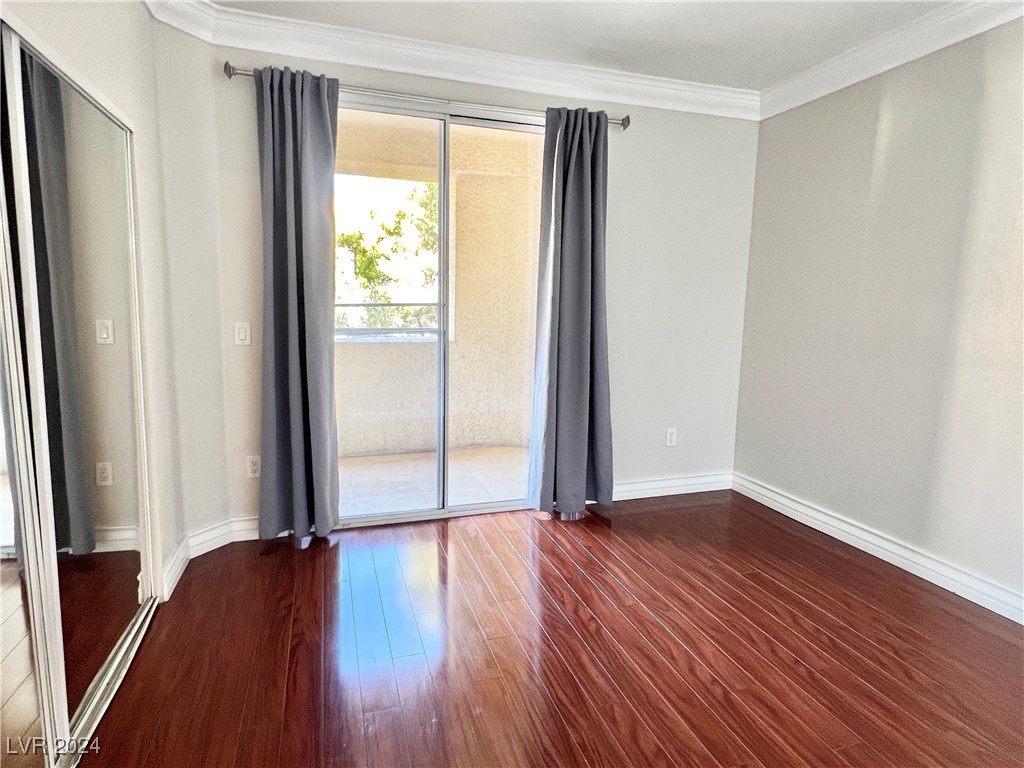 220 East Flamingo Road 106