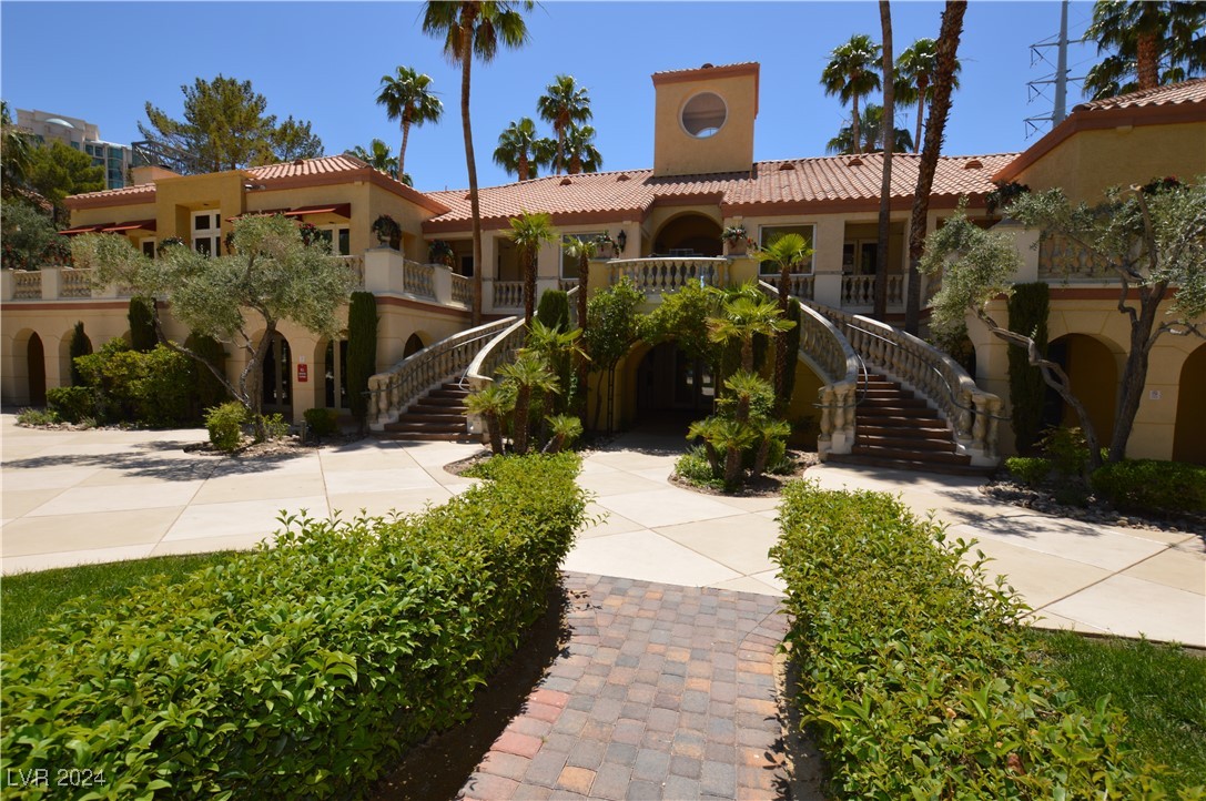 210 East Flamingo Road 113