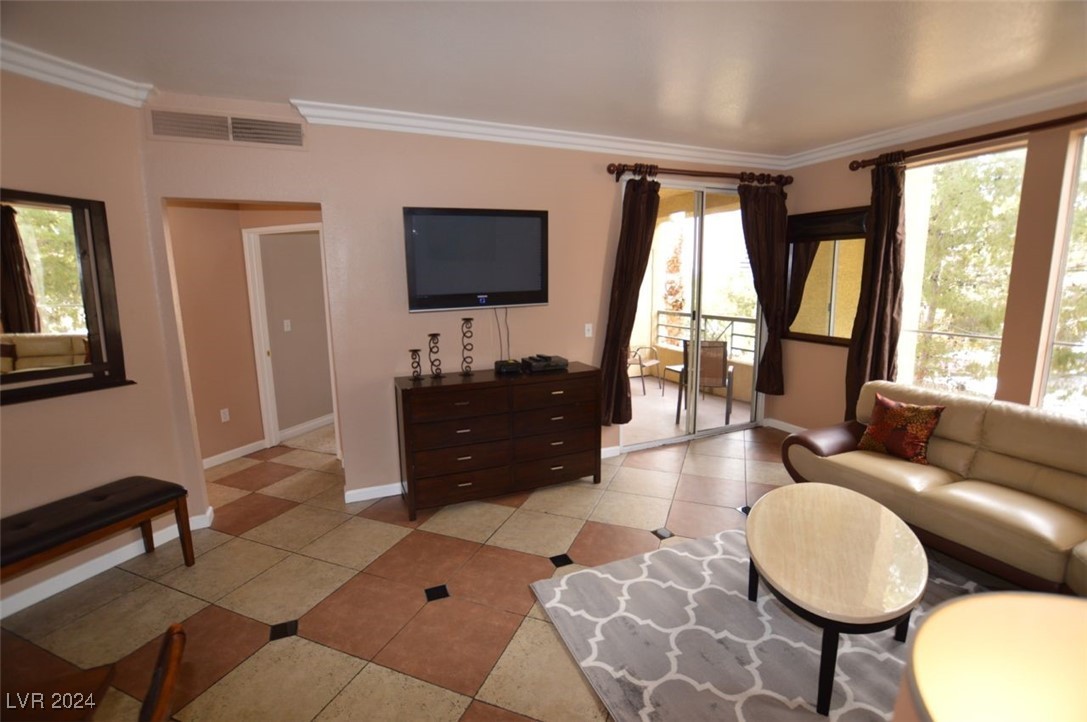 210 East FLAMINGO Road 317