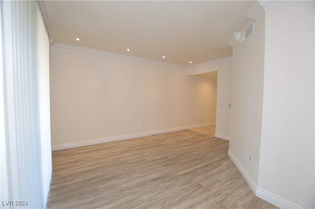 270 East Flamingo Road 109