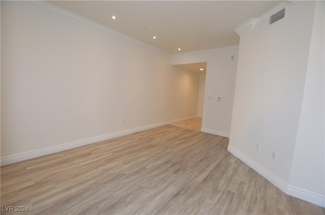 270 East Flamingo Road 109