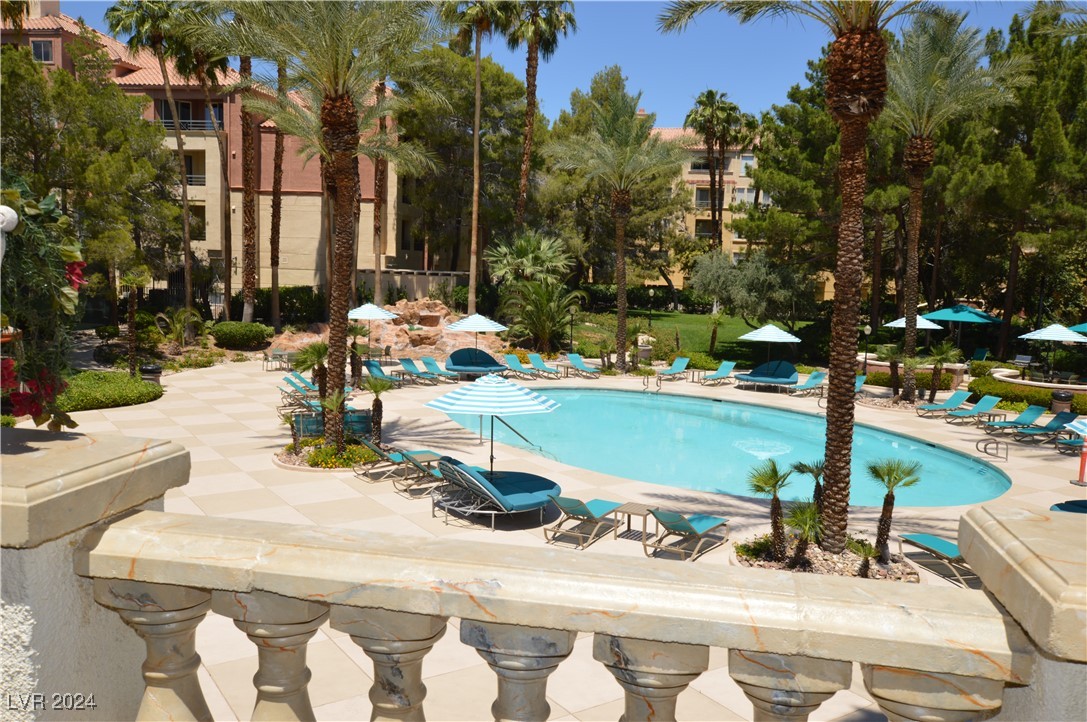 270 East Flamingo Road 109