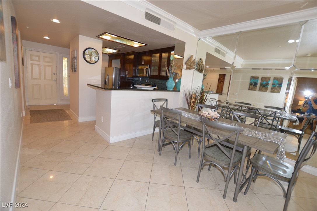 270 East Flamingo Road 223