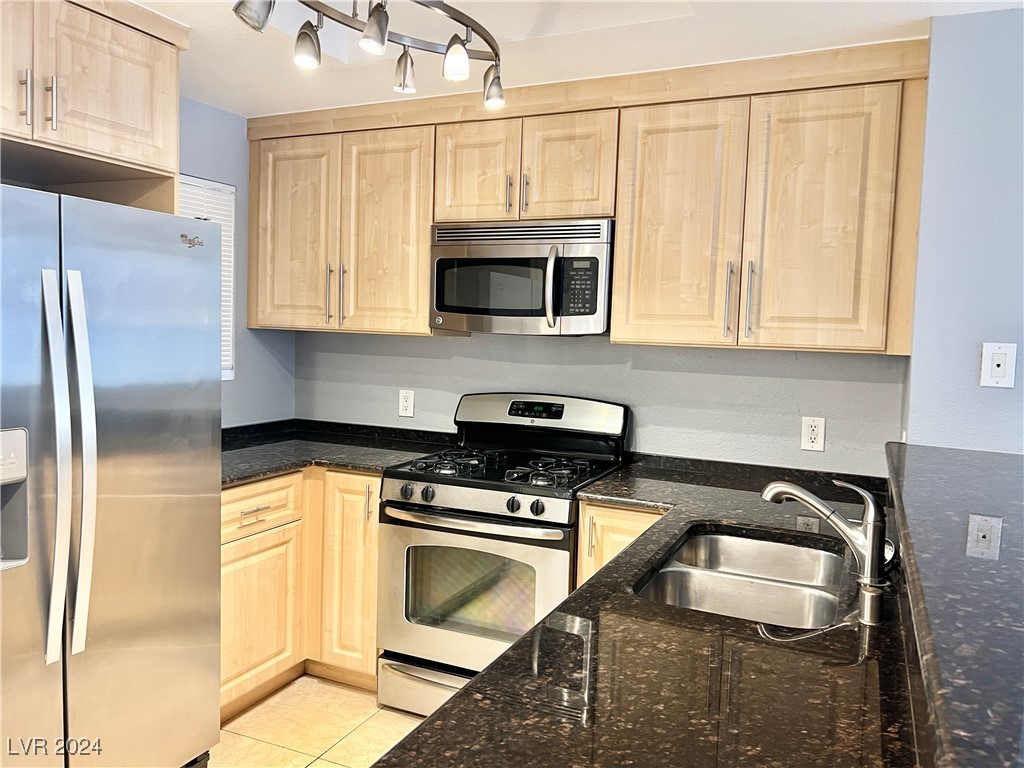 260 East Flamingo Road 235