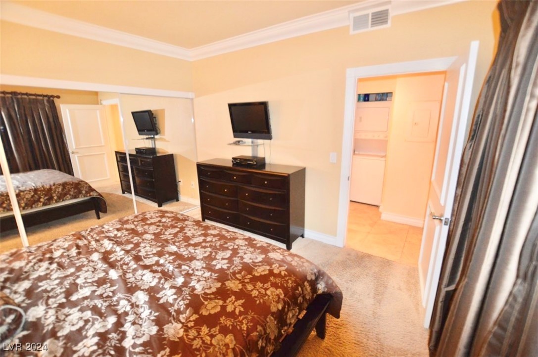 230 East Flamingo Road 230