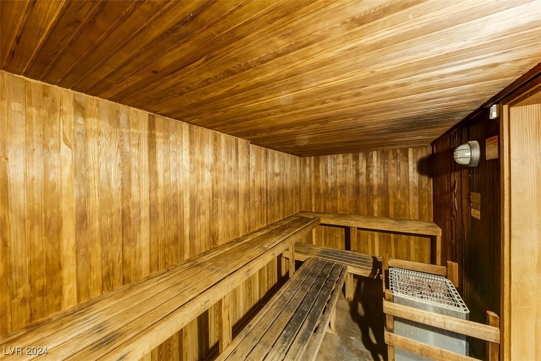 230 East Flamingo Road 420