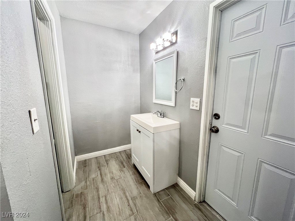 5056 Spencer Street B