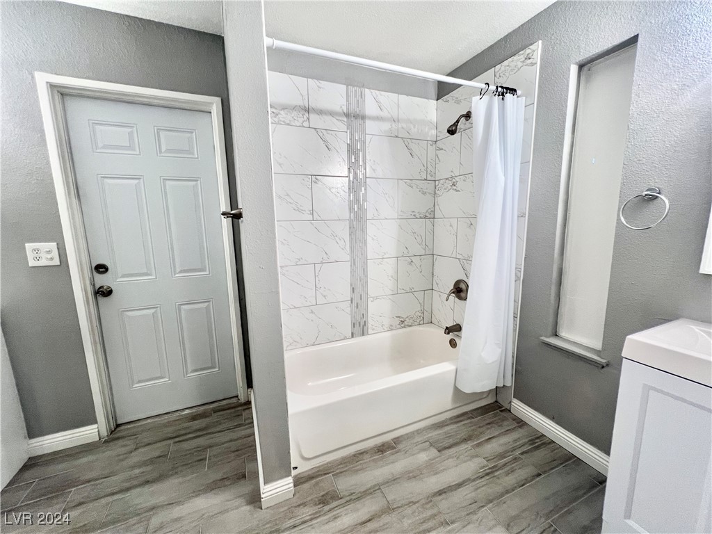 5056 Spencer Street B