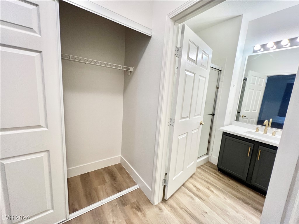 1830 North Buffalo Drive 1067