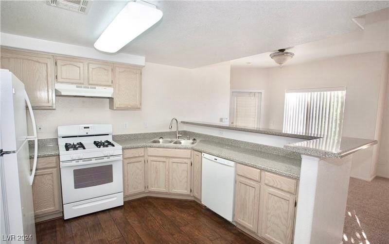 3400 Cabana Drive 2069