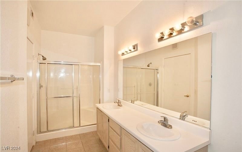 3400 Cabana Drive 2069